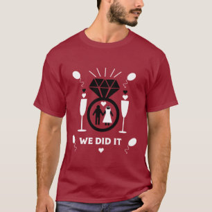 T-shirt Félicitations originales et drôles pour les fiança
