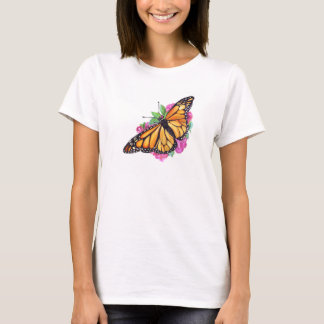 T-shirt féminin avec le papillon Monarque au-dessu