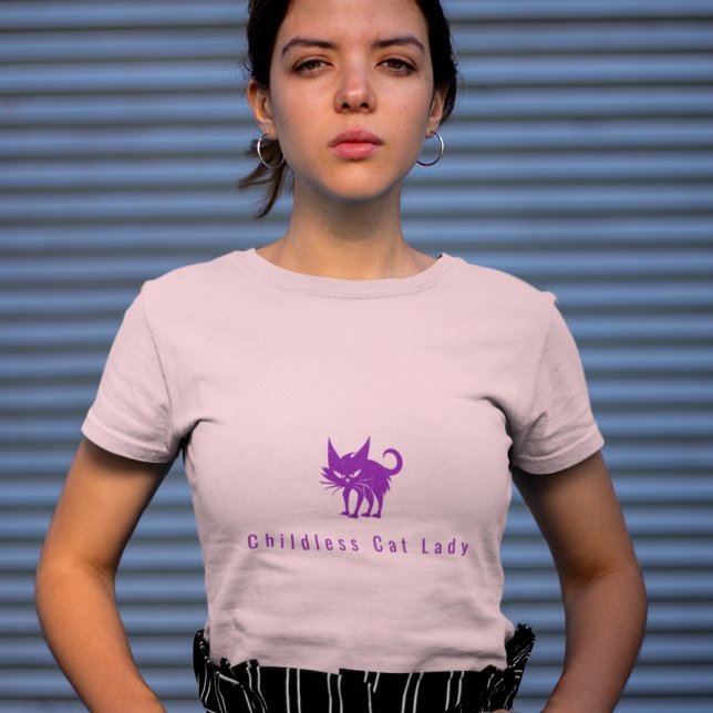 T-shirt Femme de chat sans enfant rose (Créateur téléchargé)