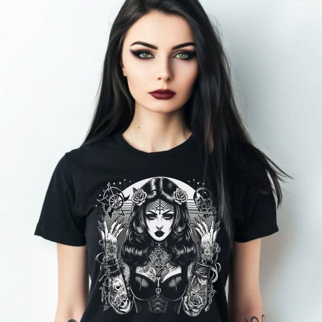 T-shirt Femme gothique tatouée (Créateur téléchargé)