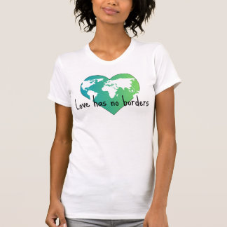 T-shirt femme Love Has No Borders, slim fit