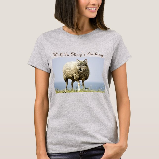 T-shirt Femme Wolf in Sheep's Clothing (Devant)