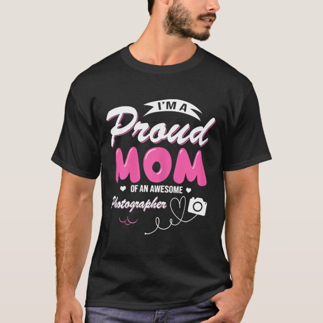 T-shirt Femmes Fier Maman Fier D'Une Femme Photographe Imp (Devant)