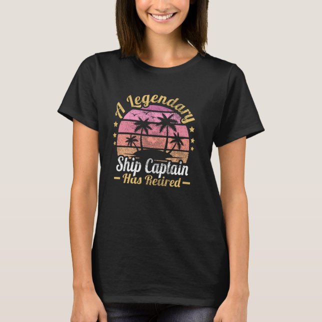 T-shirt Femmes Un Capitaine De Navire Légendaire A Retrait (Devant)