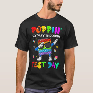T-shirt Fidget Poppin' Mon Chemin À Travers La Journée D'E