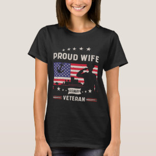 T-shirt Fier épouse Vétéran de la marine américaine -