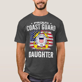 T-shirt Fier Fille De La Garde Côtière Avec Un Drapeau Amé