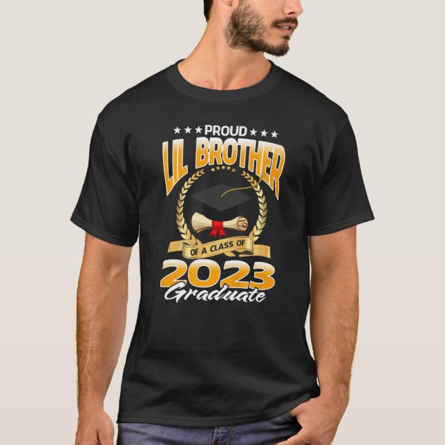 T-shirt Fier Lil Frère D'Une Classe De Diplômé De 2023 (Devant)