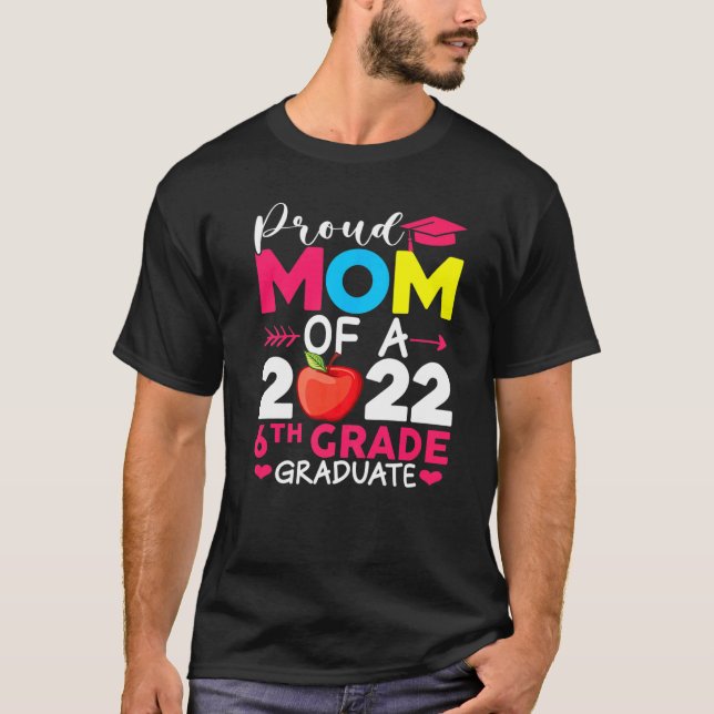 T-shirt Fier Maman Classe De 2022 Doctorat 6E Grade Docteu (Devant)