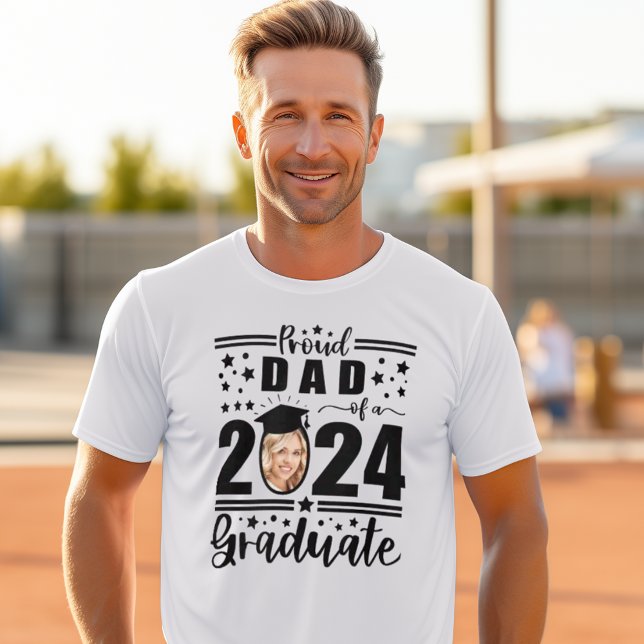 T-shirt Fier père d'un diplômé de 2024 (Créateur téléchargé)
