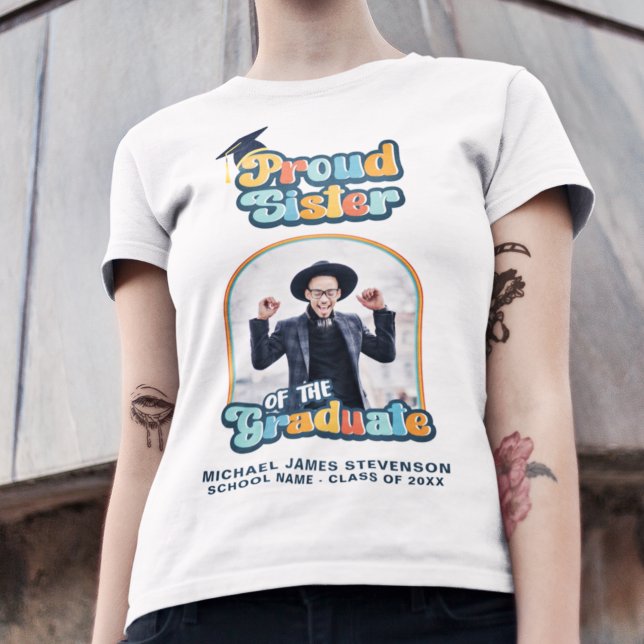 T-shirt Fier Soeur de la diplômée photo retro super (Créateur téléchargé)