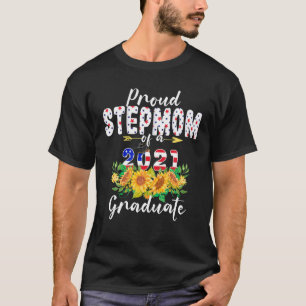 T-shirt Fier Stepmaman D'Une Classe De 2021 Graduate Améri
