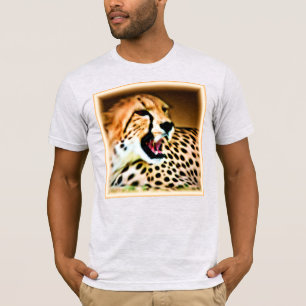 T-shirt "Fierce and Fiery Cheetah Design". Commandez dès m
