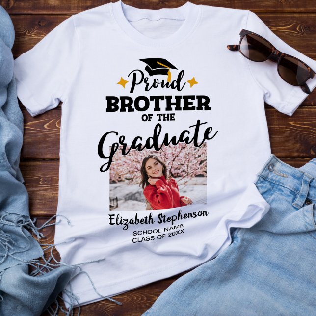 T-shirt Fière Frère du nom de la photo diplômée (Créateur téléchargé)