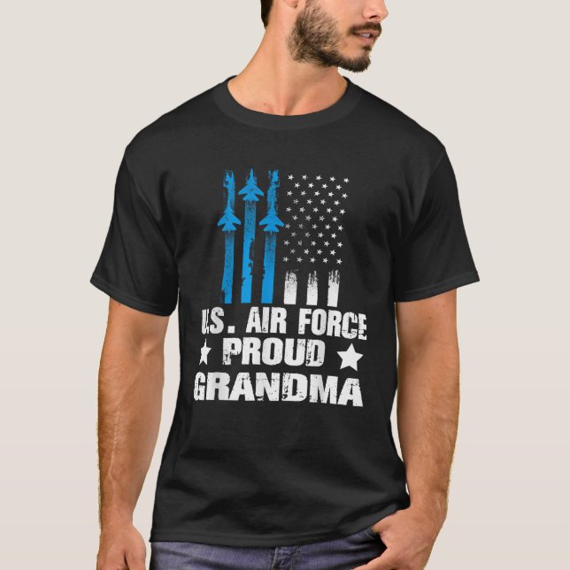 T-shirt Fière grand-mère armée de l'air des États-Unis Fam (Devant)