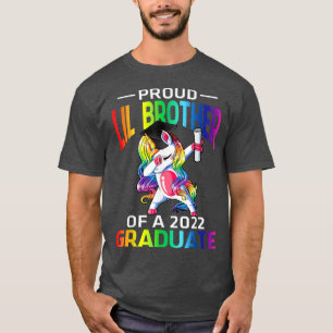 T-shirt Fière Lil Frère D'Une Unicorne Diplômée De 2022 Da