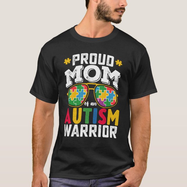 T-shirt Fière Maman D'Un Autisme Guerrier Famille (Devant)