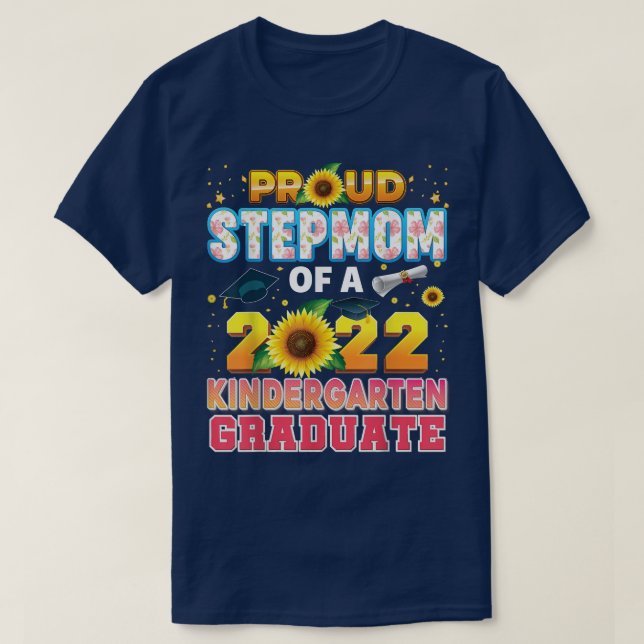 T-shirt Fière Mère De Foi D'Une Classe 2022 De La Maternel (Design devant)