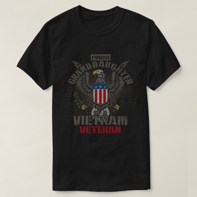 T-shirt Fière Petite-Fille D'Un Vétéran Du Vietnam 335 (Design devant)