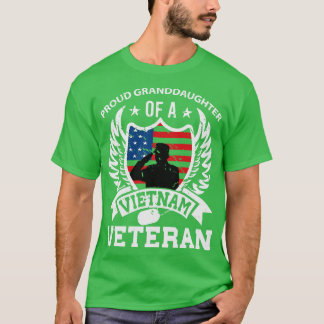 T-shirt Fière petite-fille Vietnam Vétérinaire