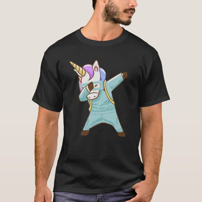 T-shirt Fierté tamponnante de la licorne LGBT (Devant)