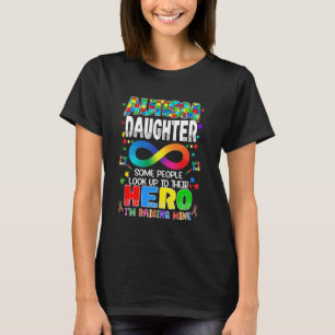 T-shirt Fille autiste élever un héros mère super maman aut