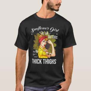 T-shirt Fille De Tournesol Avec Des Tatouages Jolies Yeux 