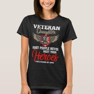 T-shirt Fille Vétéran Certaines Personnes Ne Rencontrent J