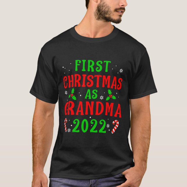 T-shirt First Christmas As Grandma Xmas Grandmother New Gr (Devant)