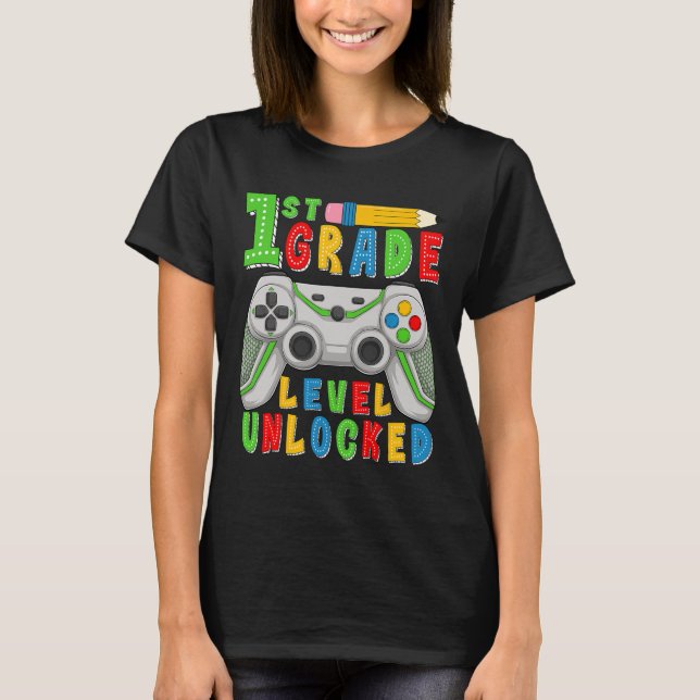 T-shirt First Grade Level Unlocked Ck To School Gamer Boys (Devant)