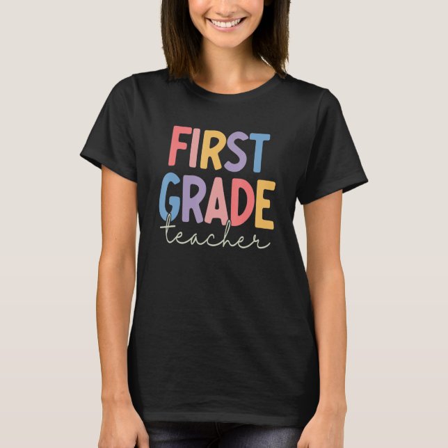 T-shirt First Grade Teacher Student 1st Grade Team Back To (Devant)