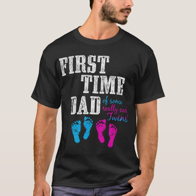 T-shirt First Time Dad, Daddy Of Bg Twins, Father's Day Gi (Devant)