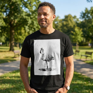T-shirt Flamant Rose Monochrome Élégant à l'Aquarelle