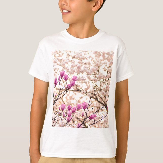 T-shirt Fleur de printemps rose pourpre en floraison (Devant)