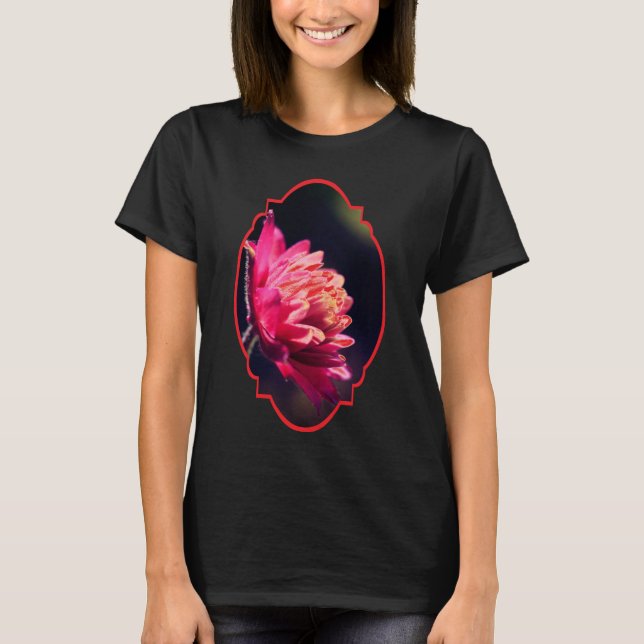 T-shirt Fleur rouge au soleil  (Devant)