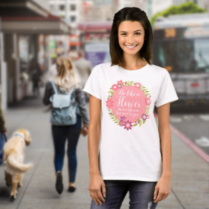 T-shirt Fleurs et décoration feuille dans les couleurs nat