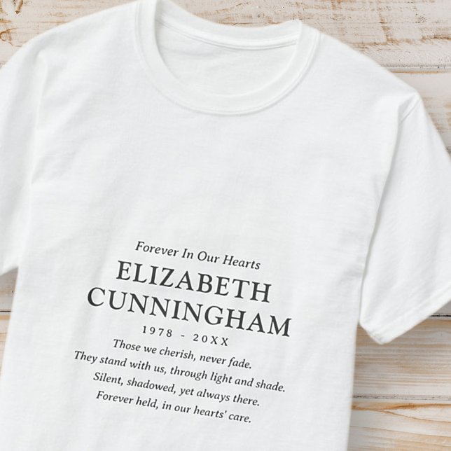T-shirt Forever In Our Hearts Memorial Modern Simple Citat (Créateur téléchargé)