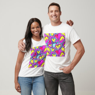 T-shirt Formes de cœur de couleur dans la mosaïque d'art
