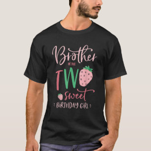 T-shirt Frère des deux douces fille d'anniversaire fraise
