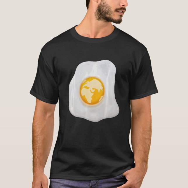 T-shirt Fried Egg With Earth Globe on Yolk Costume   (Devant)