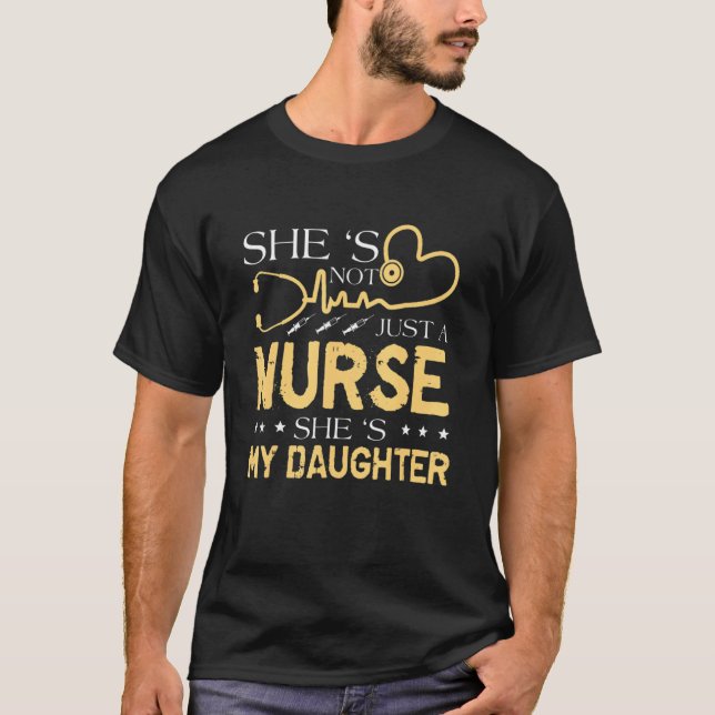 T-shirt Fun Ma fille est une infirmière Fière Infirmière M (Devant)