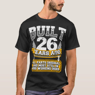 T-shirt Funny 26th Birthday Shirt Vintage construit 26 ans