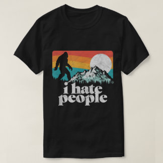T-shirt Funny Bigfoot Retro Mountain Design