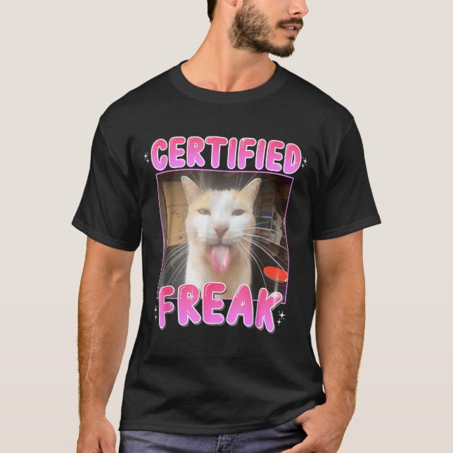 T-shirt Funny Cat Lover Certified Freak Eat Cement Cursed  (Devant)