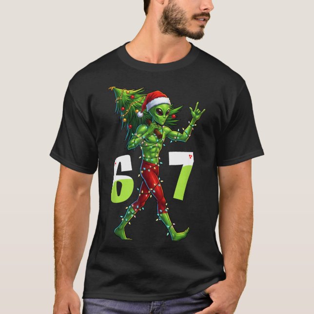 T-shirt Funny Christmas Alien Six Seven Meme 67 Santa Hat  (Devant)