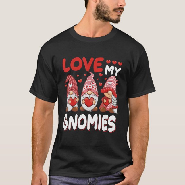 T-shirt Funny Cute Three Gnomies Pink Hearts Matching Vale (Devant)