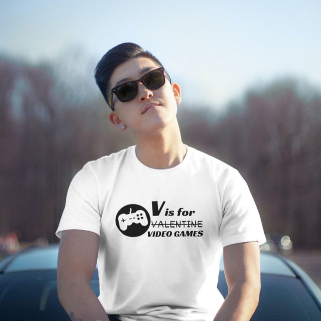 T-shirt Funny Geek V est pour Jeux Vidéo pas valentines (Créateur téléchargé)