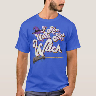T-shirt Funny I Am With The Witch Halloween Broom Witch Ha