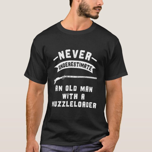 T-shirt Fusil à charge ne sous-estime jamais l'ancien muse (Devant)