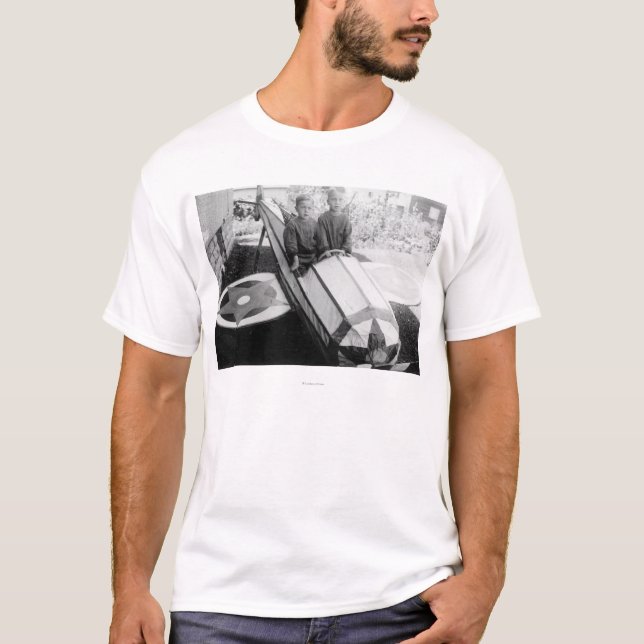 T-shirt Garçons dans une voiture de Savon-Box (Devant)